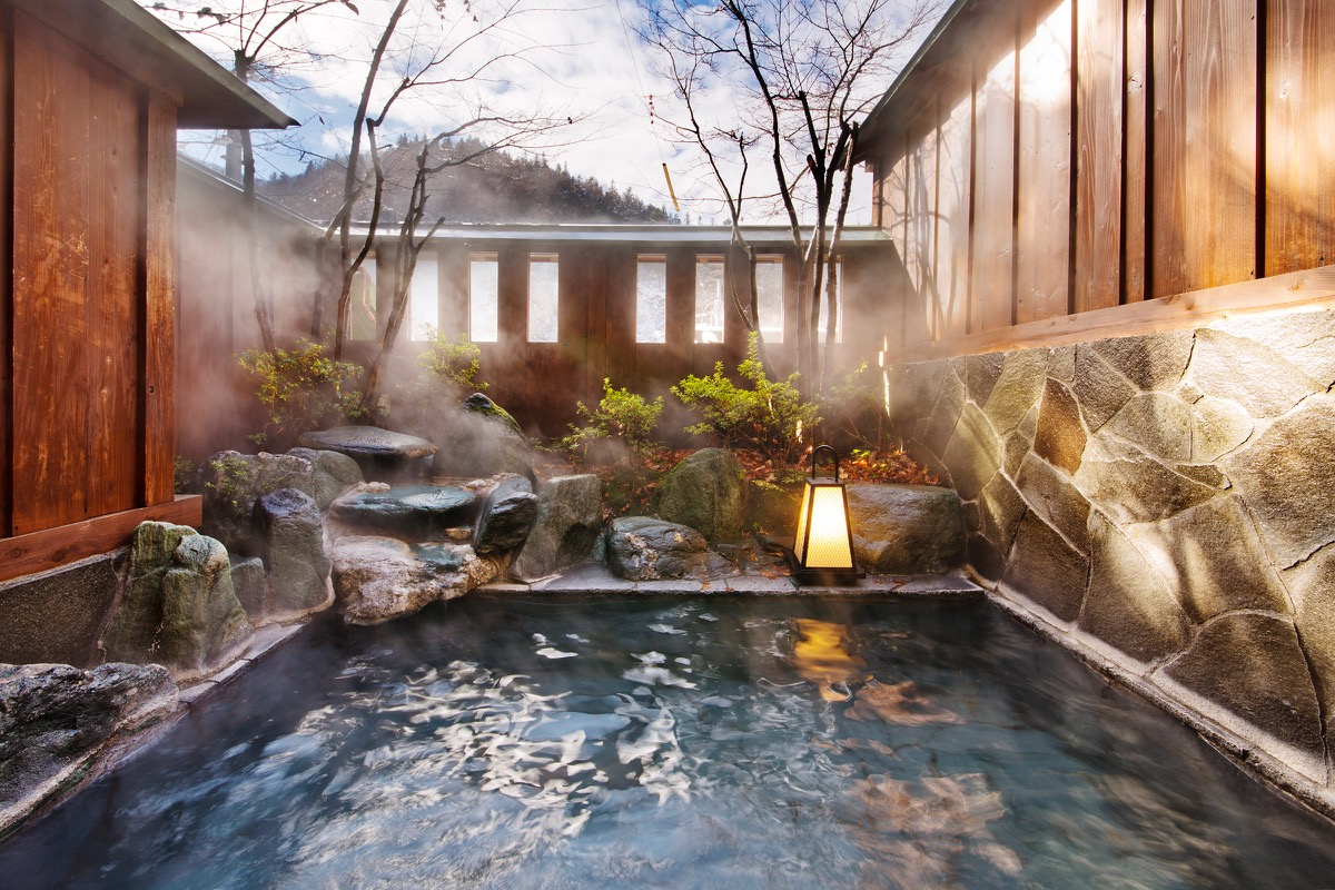 Có phải xăm mình thì không được tắm onsen ở Nhật