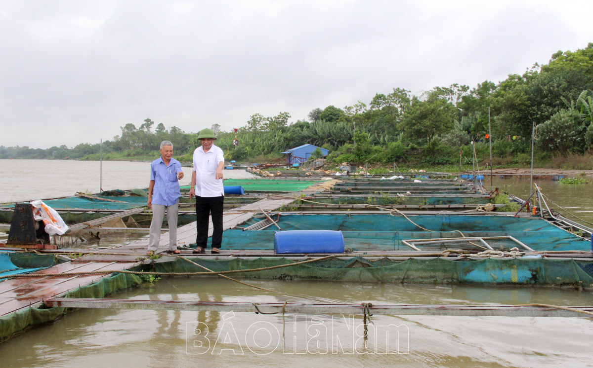 ผู้สูงอายุในตำบลชูเยนโงยมีฝีมือด้านธุรกิจ