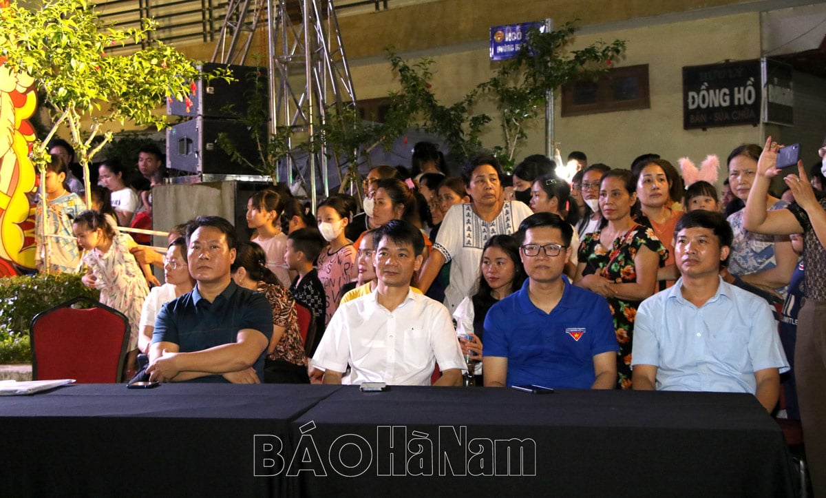 Impressive moments at the award ceremony of the 2023 City Mid-Autumn Festival Lantern Competition