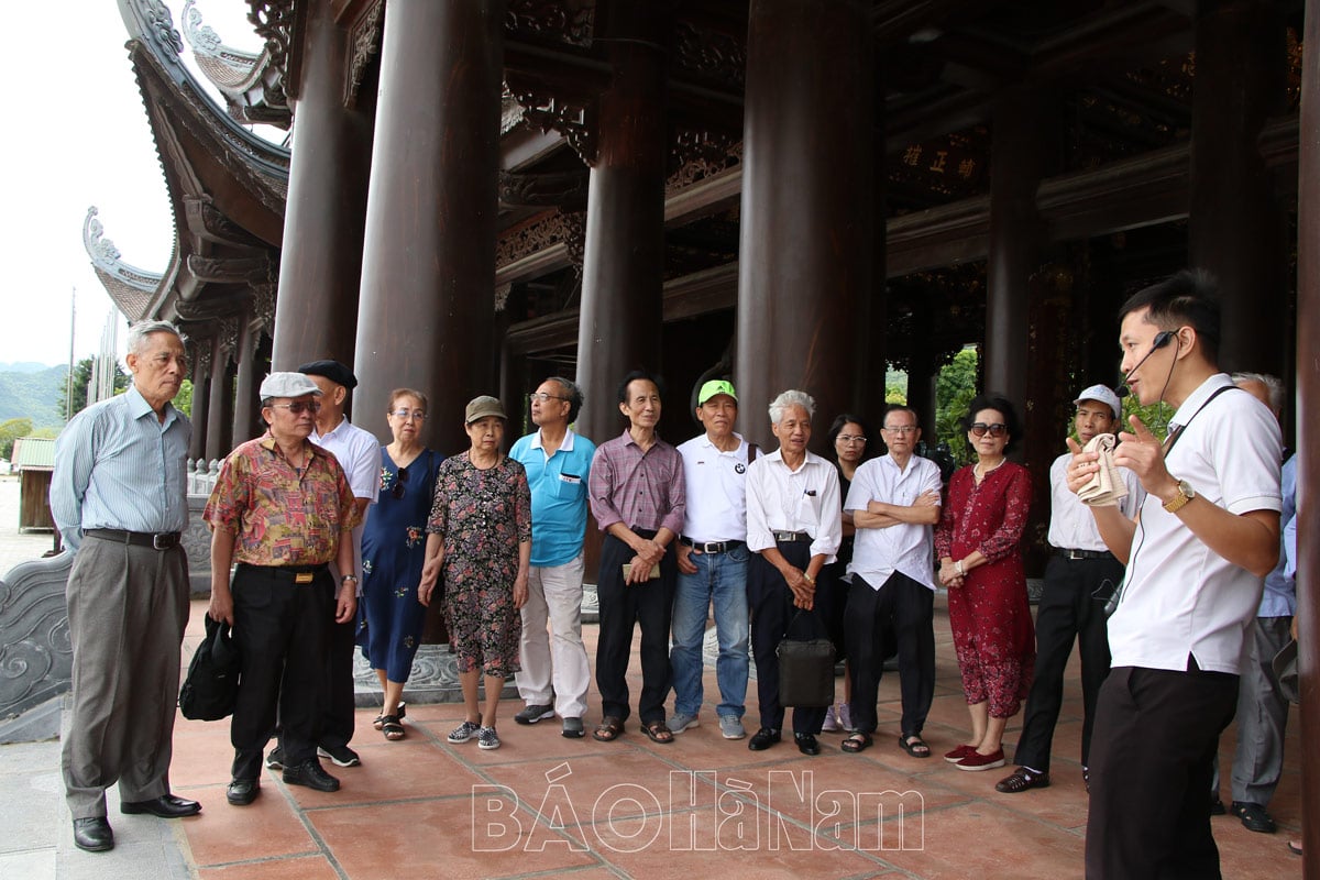 10 tháng, Hà Nam thu hút hơn 4,1 triệu lượt khách du lịch