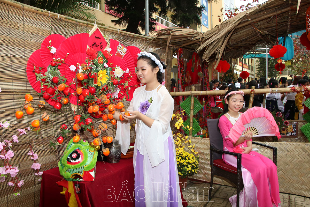 Trường THCS Trần Phú tổ chức “Ngày hội văn hóa dân gian”   