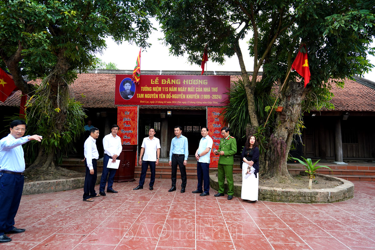 Répétition générale du programme de la Journée de la poésie dans la patrie de Tam Nguyen Yen Do Nguyen Khuyen