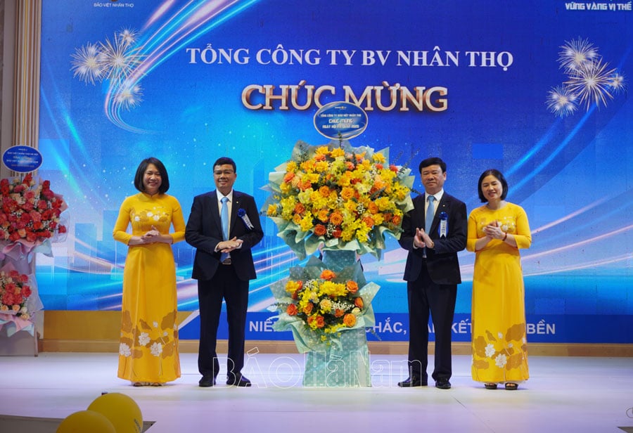 Công ty Bảo Việt Nhân thọ Hà Nam tổ chức ngày hội ra quân năm 2025