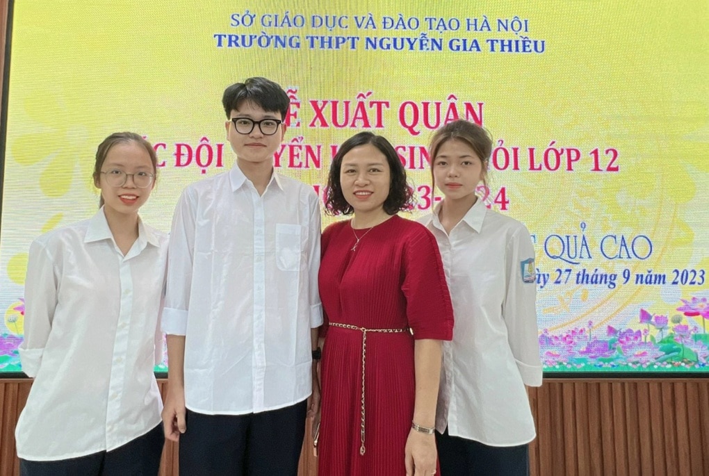 Thủ khoa toàn quốc với 3 điểm 10 và bài văn dài 12 trang - 3