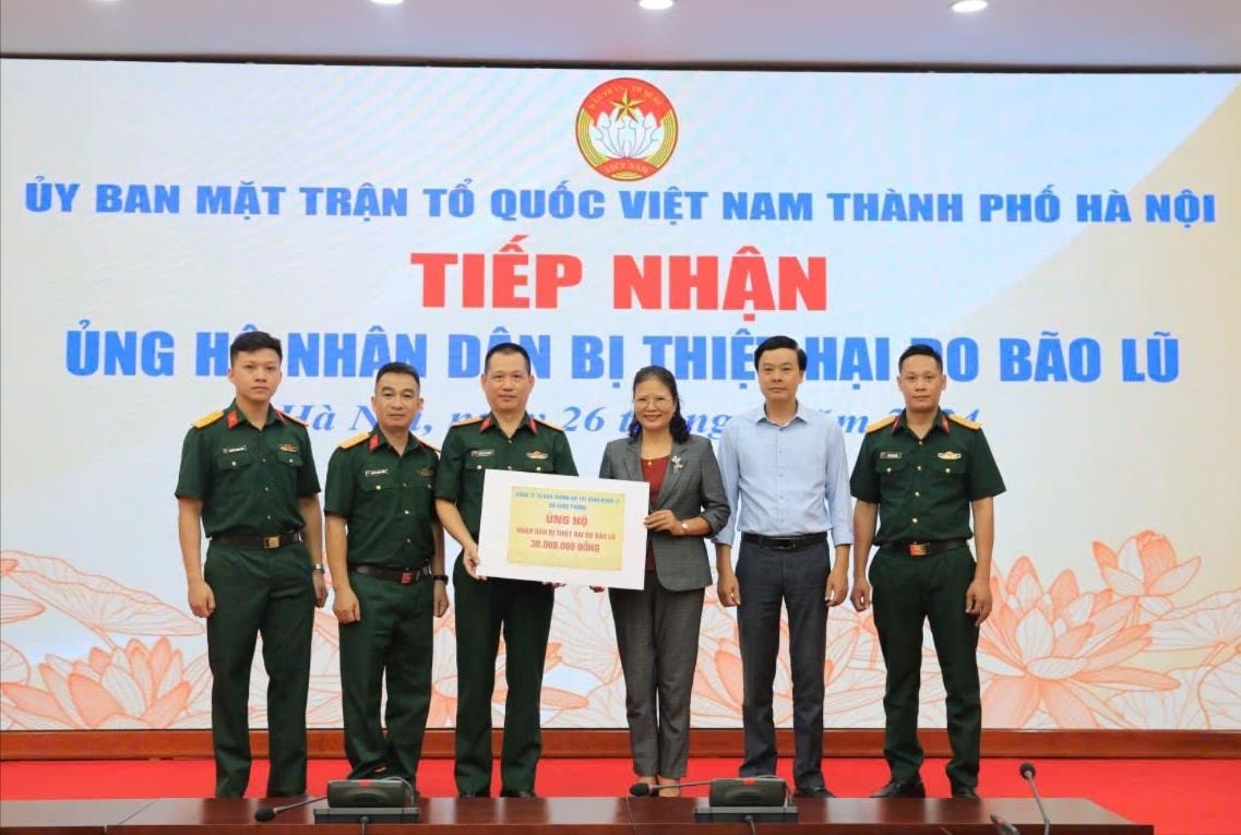 uy-ban-mat-tran-to-quoc-viet-nam-thanh-pho-tiep-nhan-ho-tro-cac-dia-phuong-bi-anh-huong-bao-so-3.-anh-hien-phuong.jpg