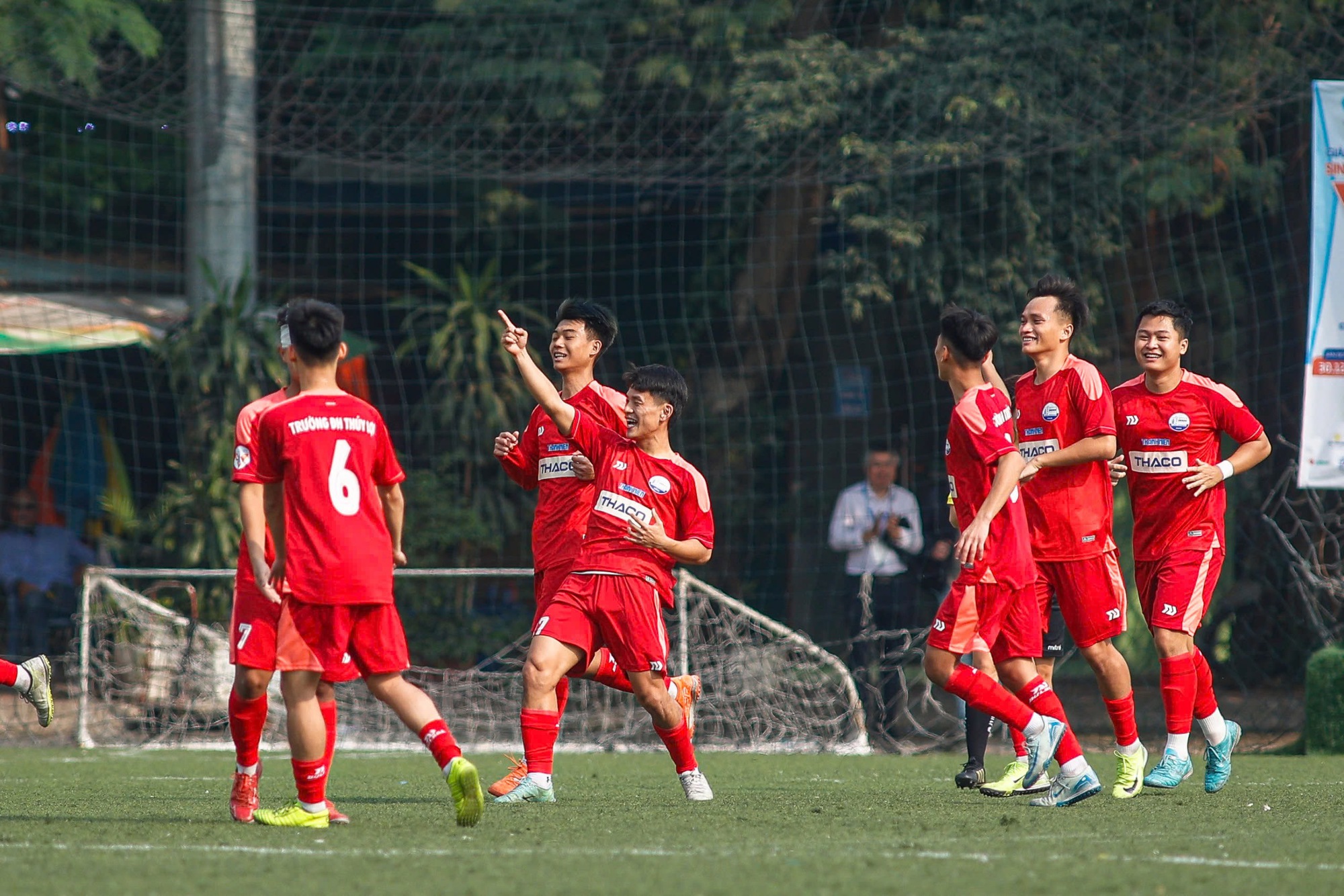 Xác định 4 đội vào vòng play-off khu vực phía bắc- Ảnh 1.