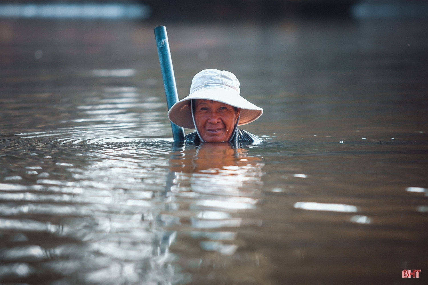 “Thân cò” nơi cửa biển Lạch Kèn…