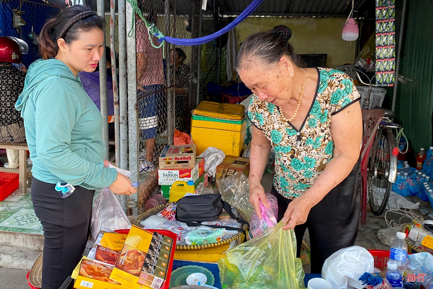 Gặp “cô gái Thạch Nhọn” nơi chiến trường xưa