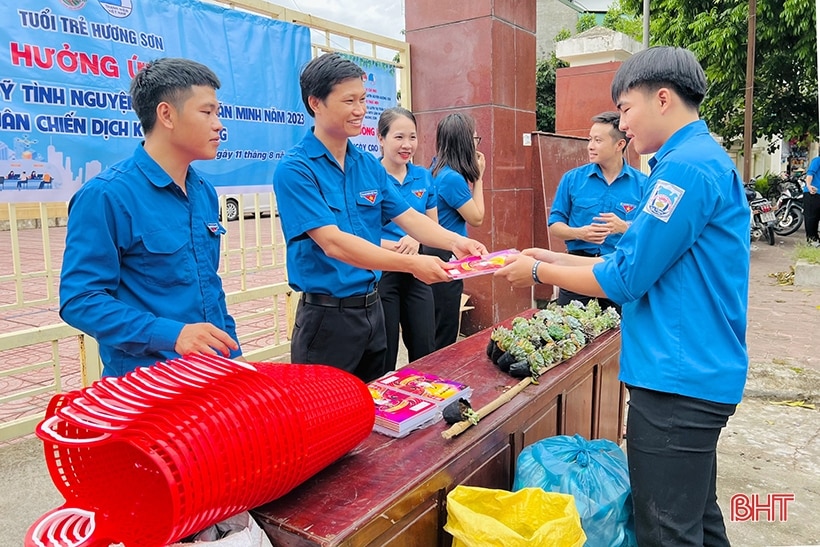 Tuổi trẻ Hà Tĩnh ra quân hưởng ứng ngày cao điểm tình nguyện vì đô thị văn minh