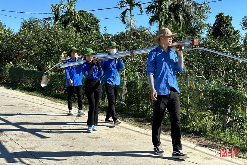 Mùa hè xanh” của các đội sinh viên tình nguyện ở Hà Tĩnh