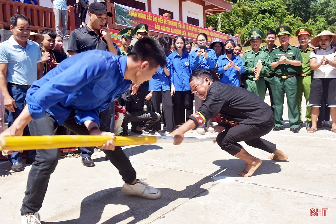 Độc đáo Tết Lấp lỗ của người Chứt ở Hà Tĩnh