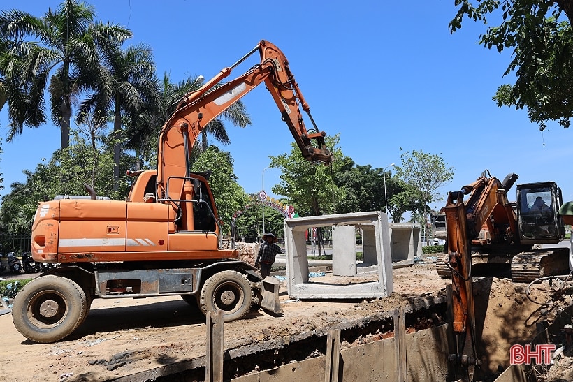 Đẩy nhanh tiến độ các công trình, dự án trọng điểm ở Hà Tĩnh