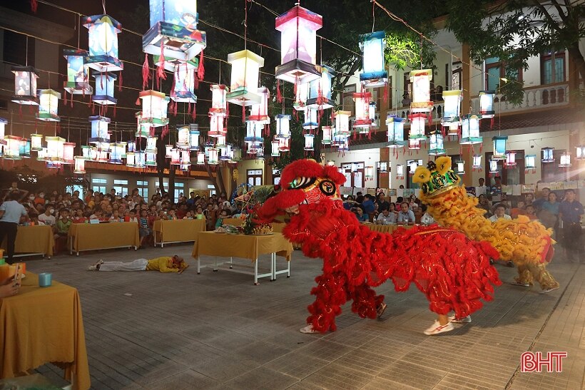 Lung linh sắc màu Trung thu