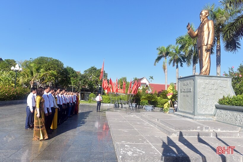 Phát huy vai trò chủ thể của nông dân trong phát triển nông nghiệp, kinh tế nông thôn, xây dựng nông thôn mới