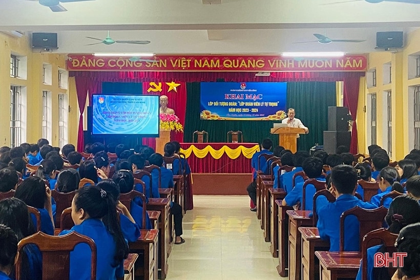 Tuổi trẻ Hà Tĩnh kỷ niệm 109 năm ngày sinh Anh hùng liệt sĩ Lý Tự Trọng