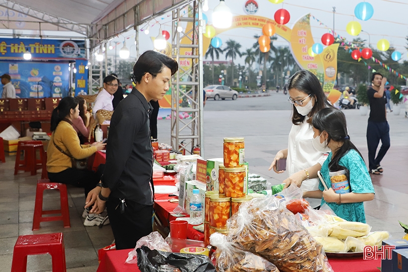 Khai mạc lễ hội cam và các sản phẩm nông nghiệp Hà Tĩnh lần thứ 6