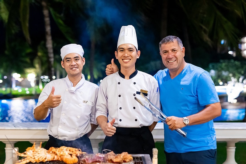 Hành trình trải nghiệm Nha Trang của những huyền thoại golf thế giới