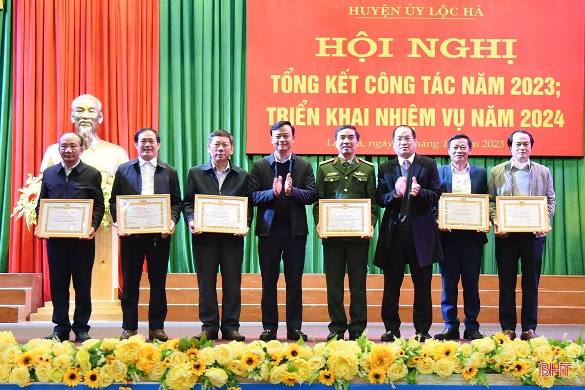 BTV các huyện ủy Thạch Hà, Lộc Hà triển khai nhiệm vụ năm 2024