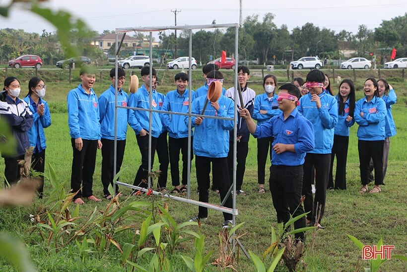 Sôi nổi Ngày hội “Tôi yêu Tổ quốc tôi” tại Thạch Hà