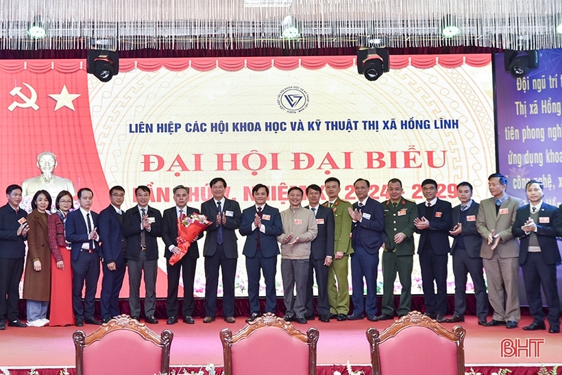 Ông Tôn Quang Ngọc tái cử Chủ tịch Liên hiệp các Hội KH&KT thị xã Hồng Lĩnh