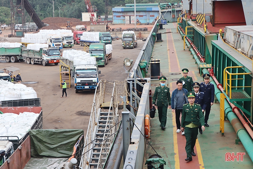 Ngăn “hàng cấm” xâm nhập địa bàn Hà Tĩnh