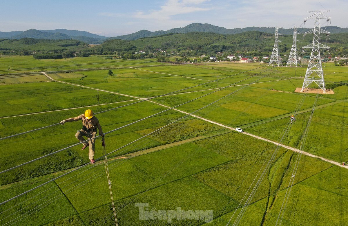 Toàn cảnh đường dây 500kV mạch 3 qua Hà Tĩnh trước ngày về đích ảnh 22