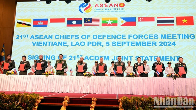 Hội nghị ACDFM-21: “ASEAN: Cùng nhau vì hòa bình, an ninh và tự cường” ảnh 4