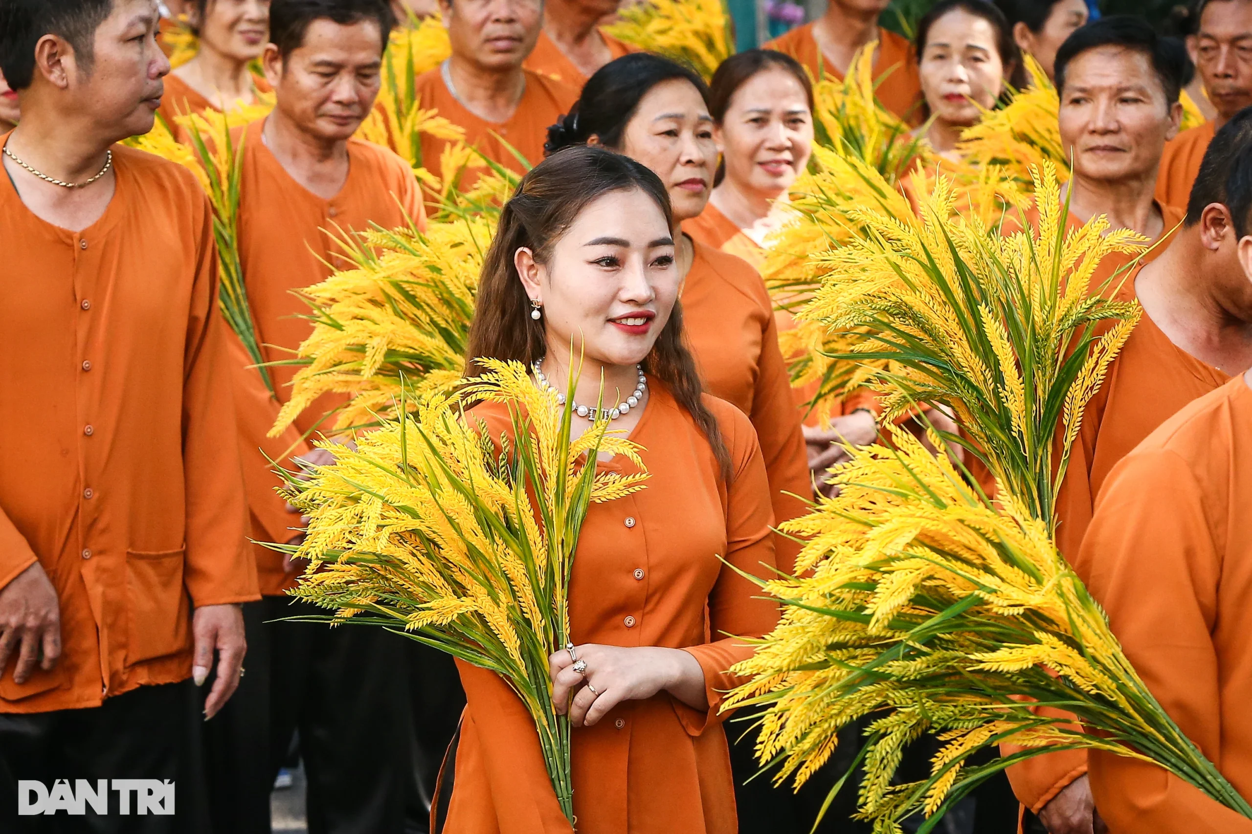 Không khí hào hùng tái hiện đoàn quân tiến về tiếp quản Thủ đô năm 1954 - 1