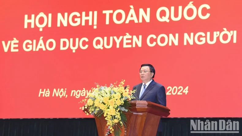 Giáo dục quyền con người là nhiệm vụ của cả hệ thống chính trị, có tính toàn dân, toàn diện, bao trùm ảnh 3