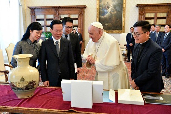 Chủ tịch nước Võ Văn Thưởng hội kiến Giáo hoàng Francis và Thủ tướng Vatican ảnh 2