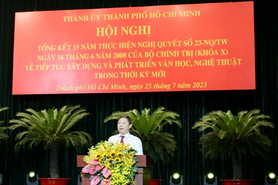 Phát triển ngành công nghiệp văn hóa để ngăn chặn sự “xâm lăng mềm” về văn hóa ảnh 4