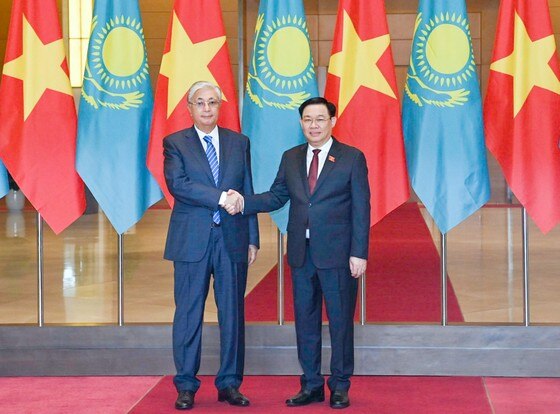 Việt Nam - Kazakhstan tăng cường hơn nữa sự hợp tác trong lĩnh vực kinh tế, thương mại và đầu tư ảnh 3
