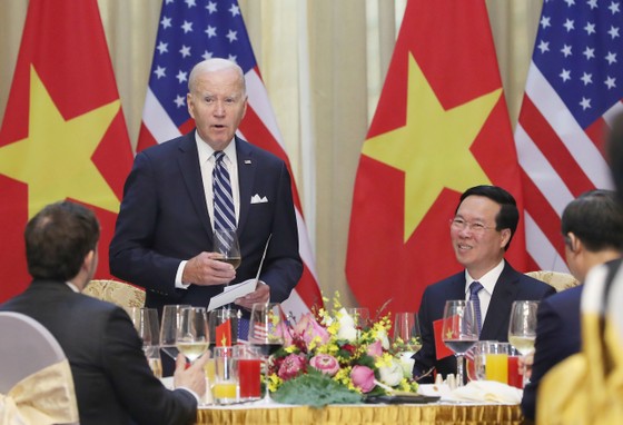 Tổng thống Joe Biden phát biểu tại tiệc chiêu đãi. Ảnh: QUANG PHÚC ảnh 7