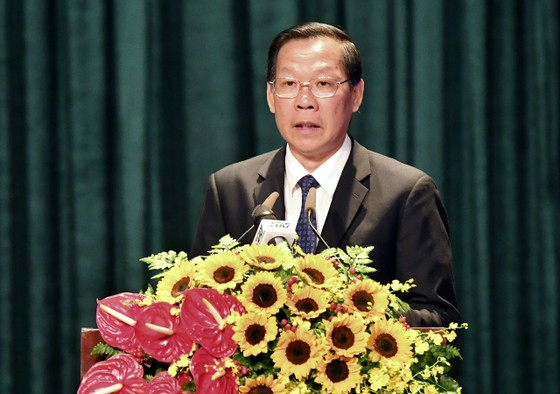 Chủ tịch UBND TPHCM Phan Văn Mãi phát biểu tại buổi lễ. Ảnh: VIỆT DŨNG ảnh 2