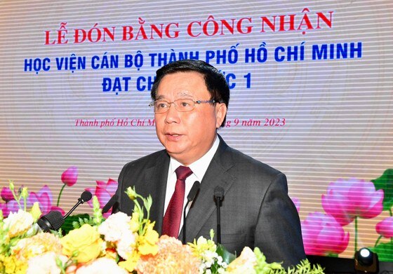 GS.TS Nguyễn Xuân Thắng phát biểu chỉ đạo tại buổi lễ. Ảnh VIỆT DŨNG ảnh 4