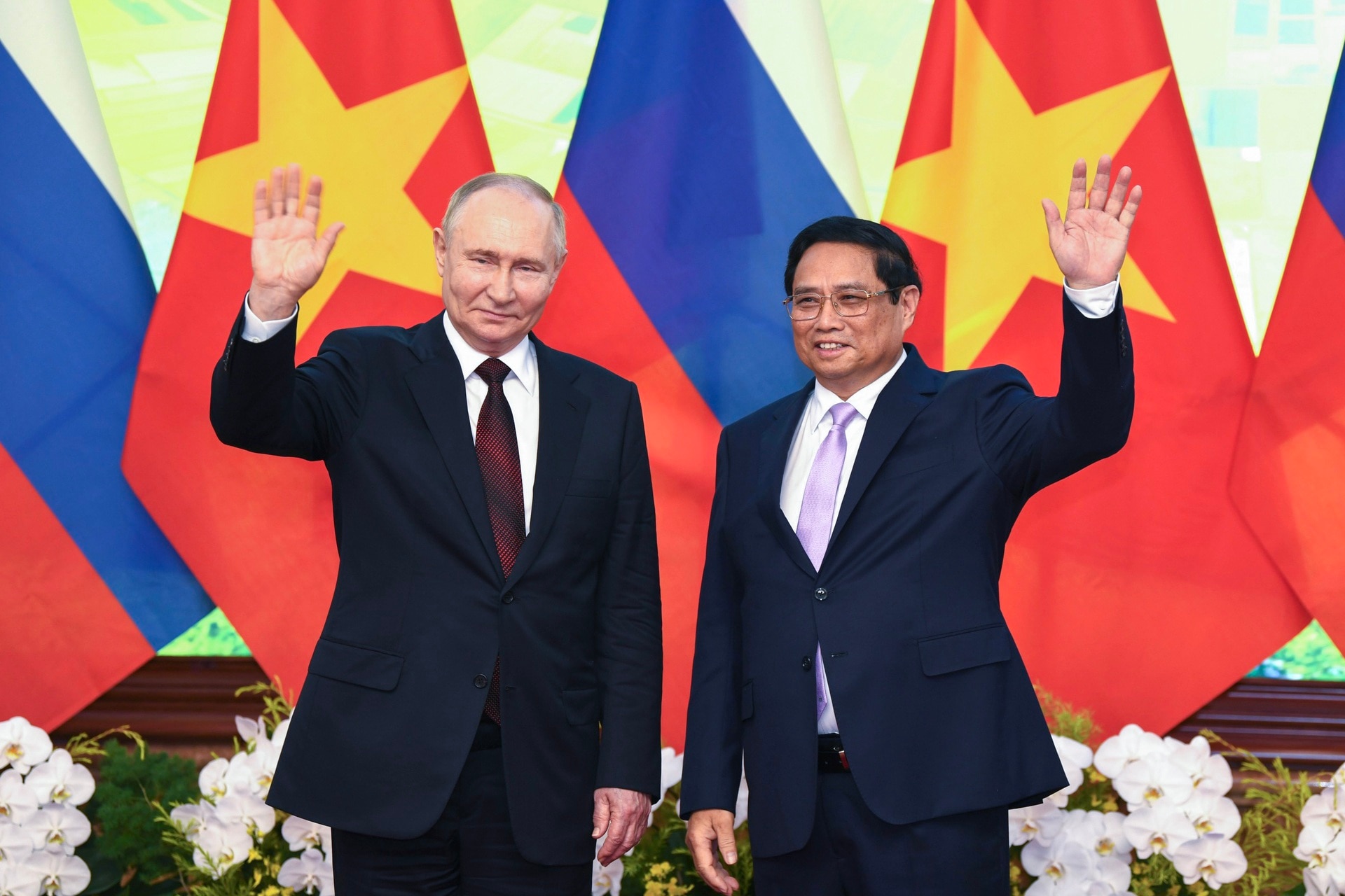 22 giờ bận rộn của Tổng thống Putin trong chuyến thăm Việt Nam - 12