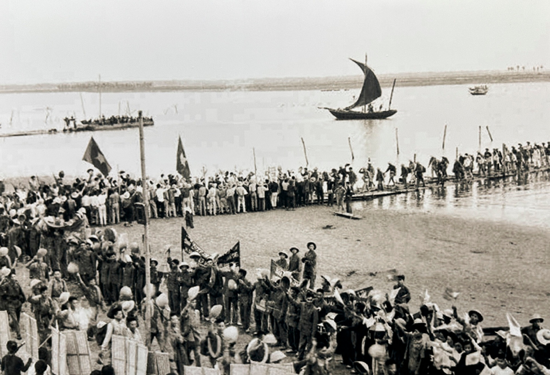 Trưng bày 150 tư liệu quý kỷ niệm 70 năm Ngày ký Hiệp định Geneve 1954 - 11