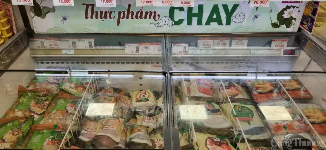 TP. Hồ Chí Minh: Thực phẩm chay 'cháy hàng' trong mùa Vu Lan