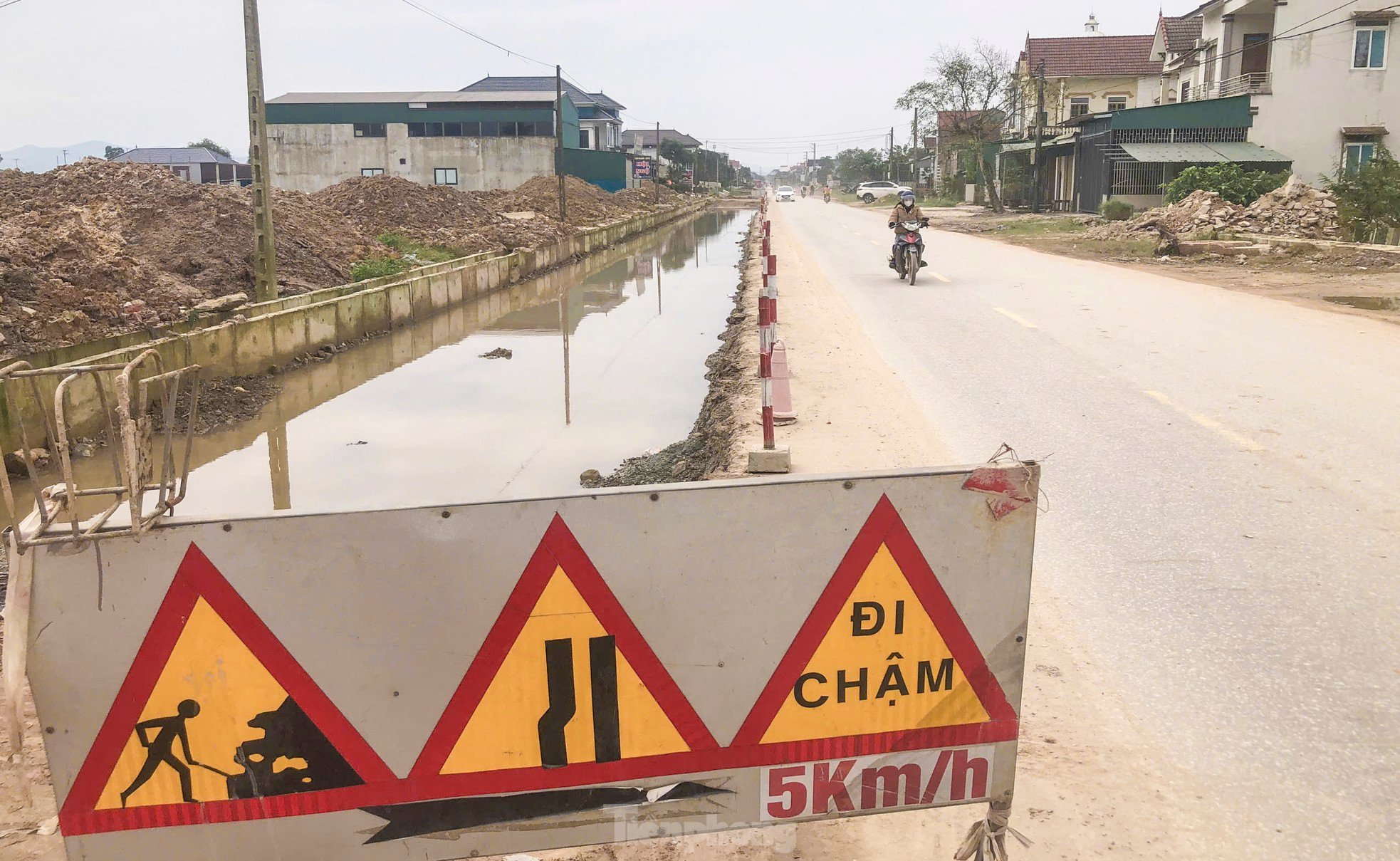 Dự án trọng điểm: Chỗ cấp tập thi công, nơi dở dang 'đứt đoạn' ảnh 23