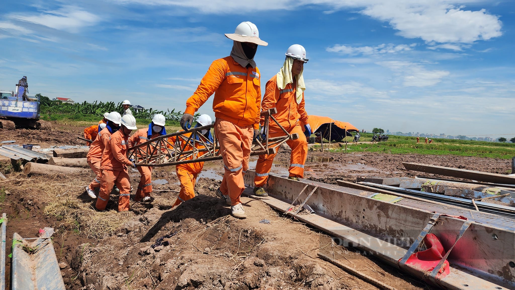 Nhìn lại năm 2024 qua những khoảnh khắc do phóng viên Dân Việt ghi lại - Ảnh 55.