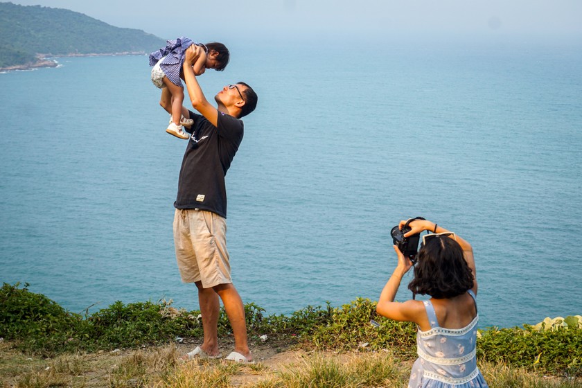 Bán đảo Sơn Trà nơi người dân và du khách thường chọn tham quan vào các dịp nghỉ lễ.