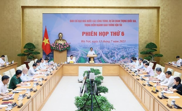 Thủ tướng Phạm Minh Chính, Trưởng Ban Chỉ đạo Nhà nước các Công trình, Dự án Quan trọng Quốc gia, Trọng điểm ngành Giao thông Vận tải chủ trì Phiên họp thứ 6 của Ban Chỉ đạo.(Ảnh: Dương Giang/TTXVN)