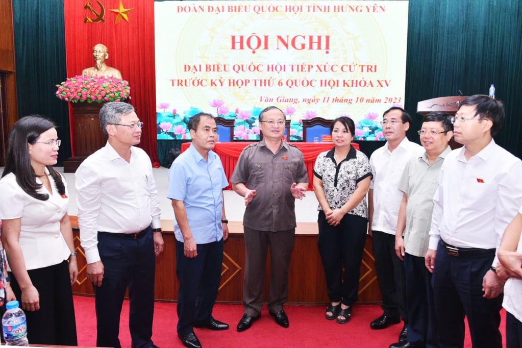 Đoàn đại biểu Quốc hội tỉnh với cử tri huyện Văn Giang