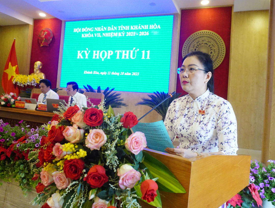 Bà Phạm Thị Xuân Trang thông qua chương trình kỳ họp