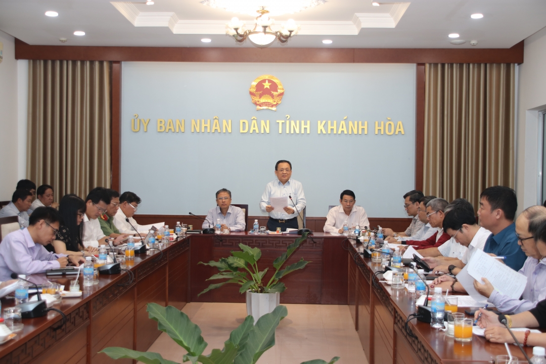 Quang cảnh cuộc họp.

