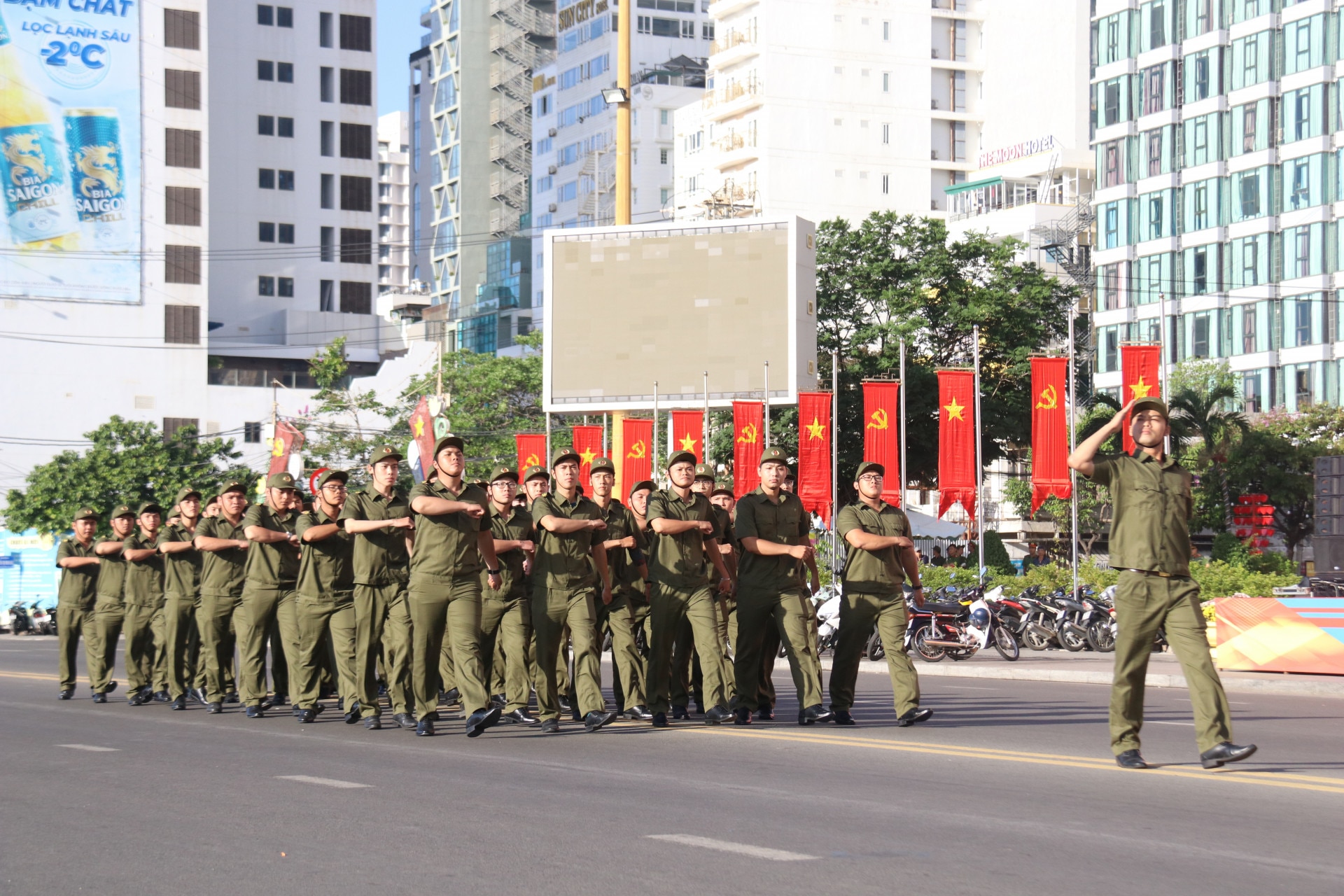Lực lượng tham gia bảo vệ an ninh, trật tự ở cơ sở diễu hành tại lễ tổng duyệt