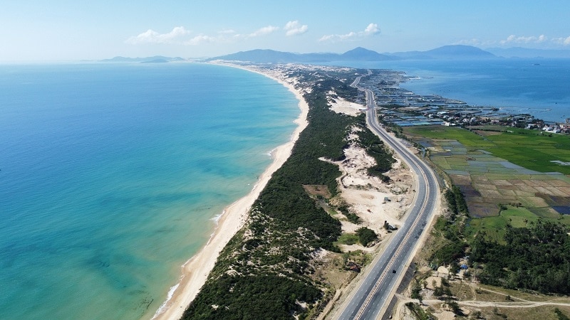 Illustrative photo: Road project from National Highway 1 to Dam Mon in Van Phong Economic Zone (EZ), Khanh Hoa Province