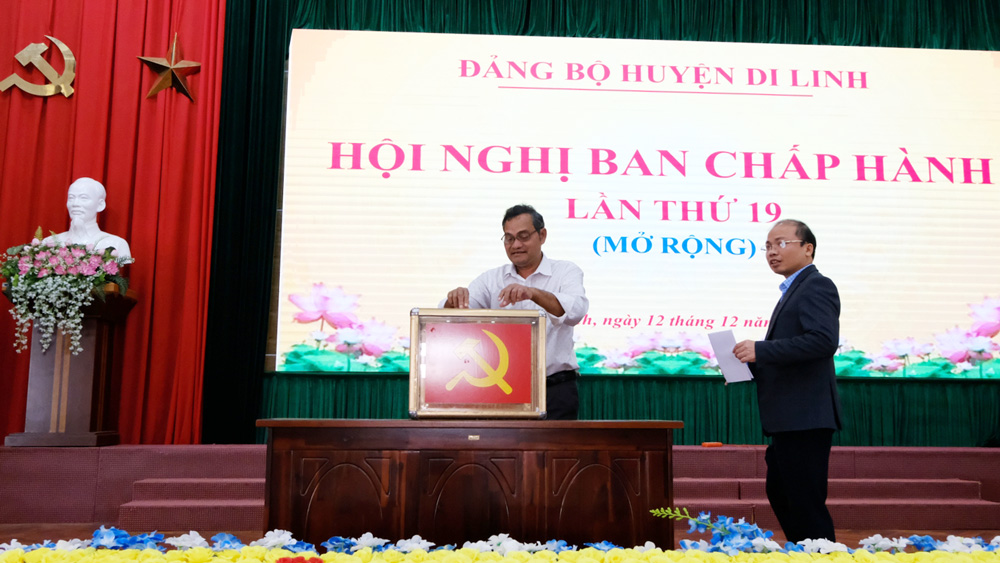 Huyện ủy Di Linh đã tiến hành lấy phiếu tín nhiệm đối với các chức danh lãnh đạo, quản lý theo quy định