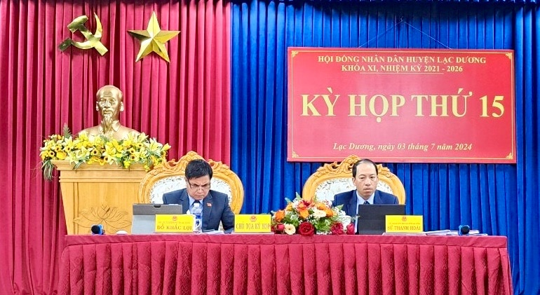 Chủ tọa ky họp