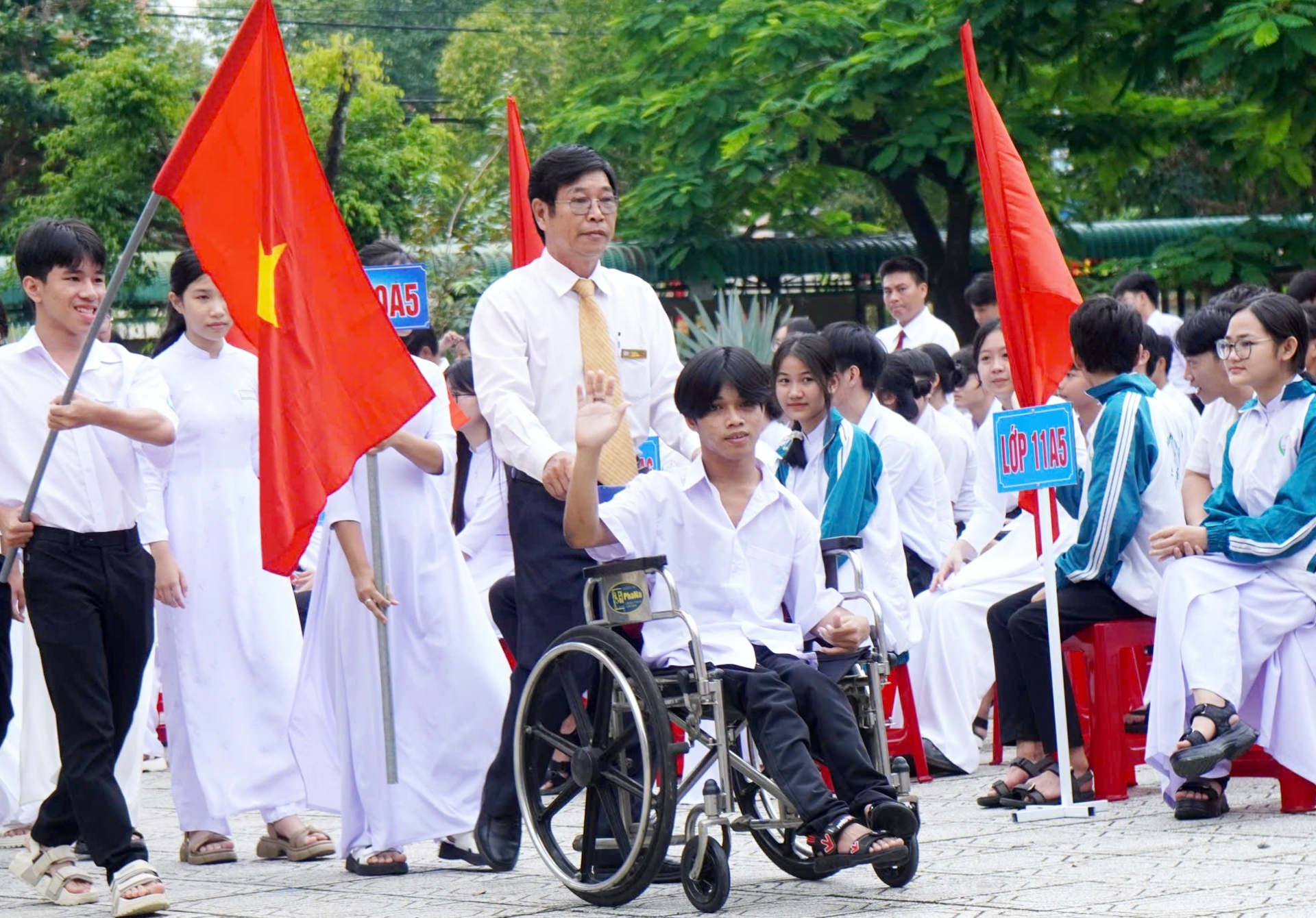 Niềm vui của thầy và trò chào đón năm học mới tại huyện Đạ Huoai